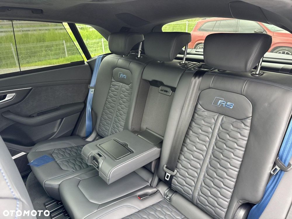 Audi RS Q8 - 16