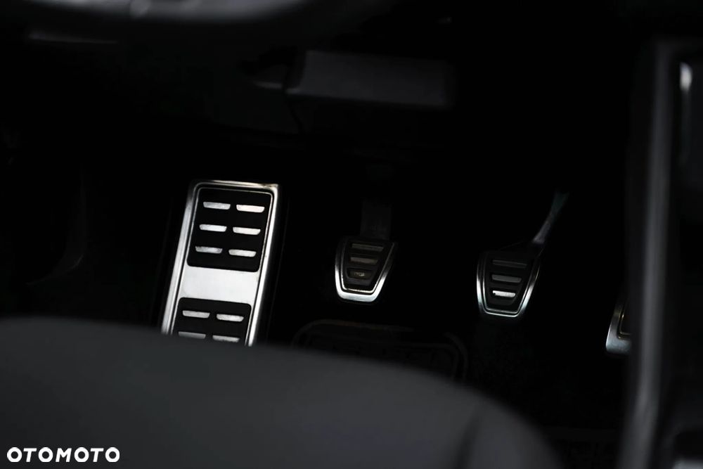 Volkswagen Tiguan - 27
