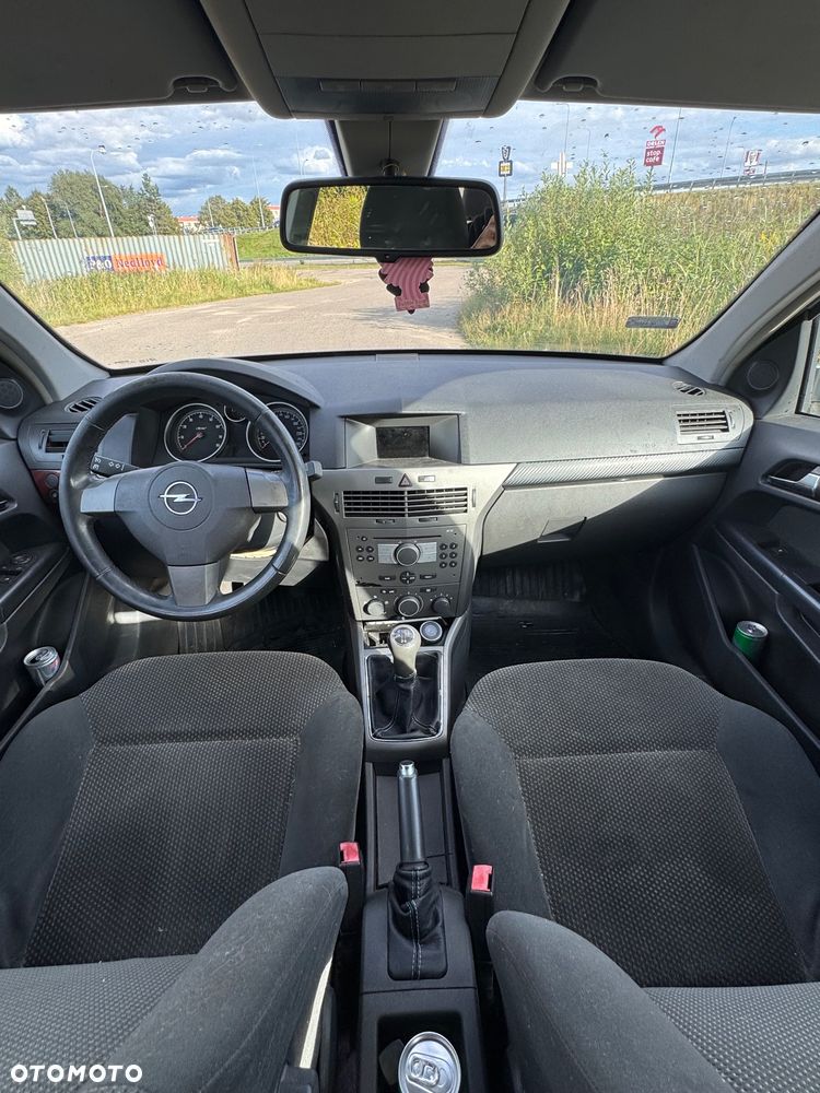Opel Astra 1.6 Essentia - 6