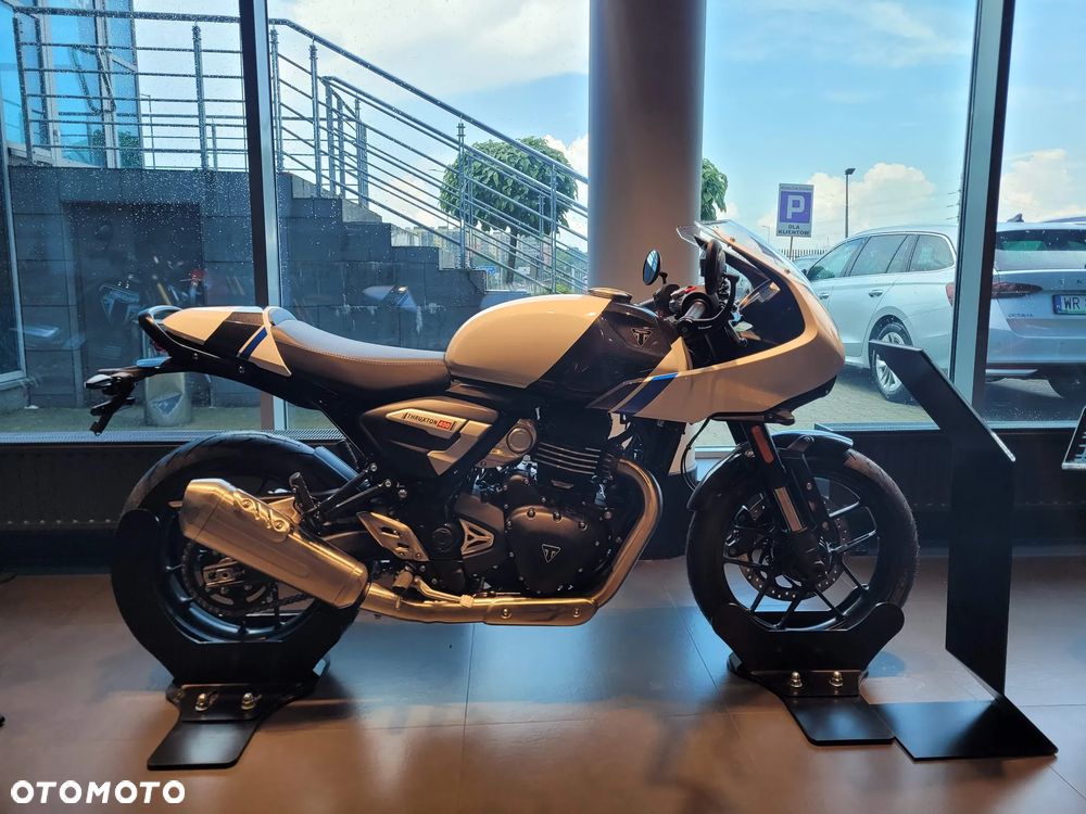 Triumph Thruxton - 3