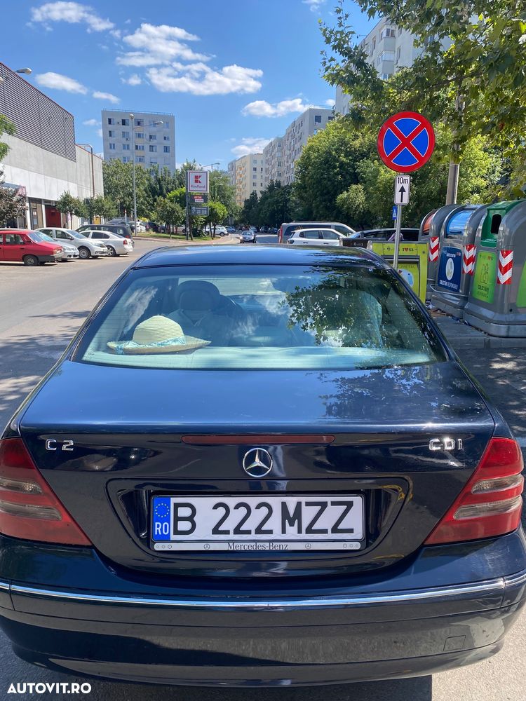 Mercedes-Benz C - 18