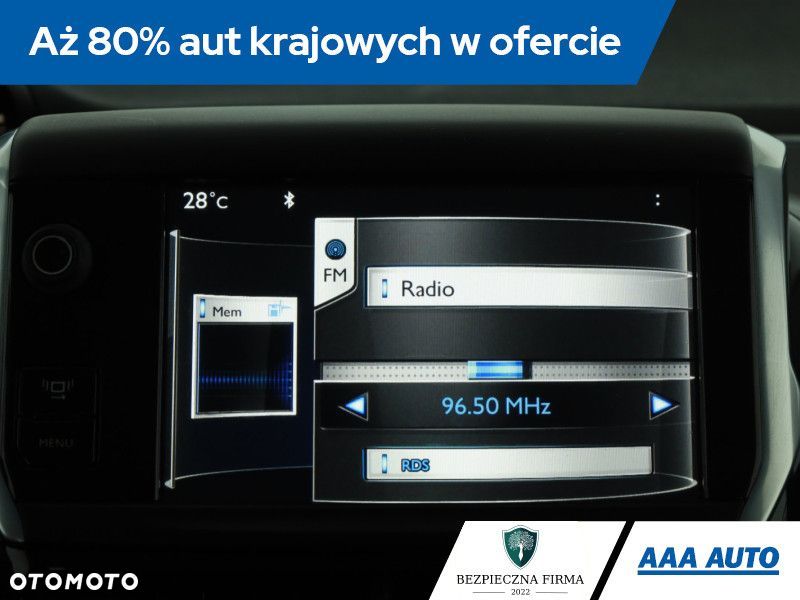 Peugeot 208 - 11