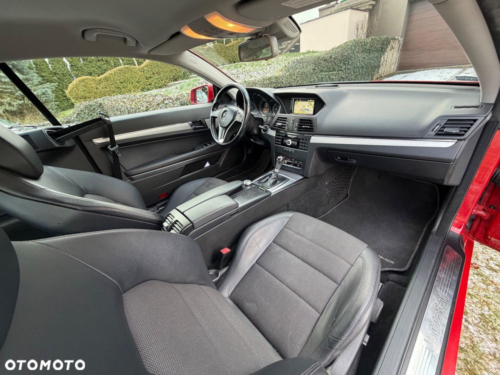 Mercedes-Benz Klasa E - 36