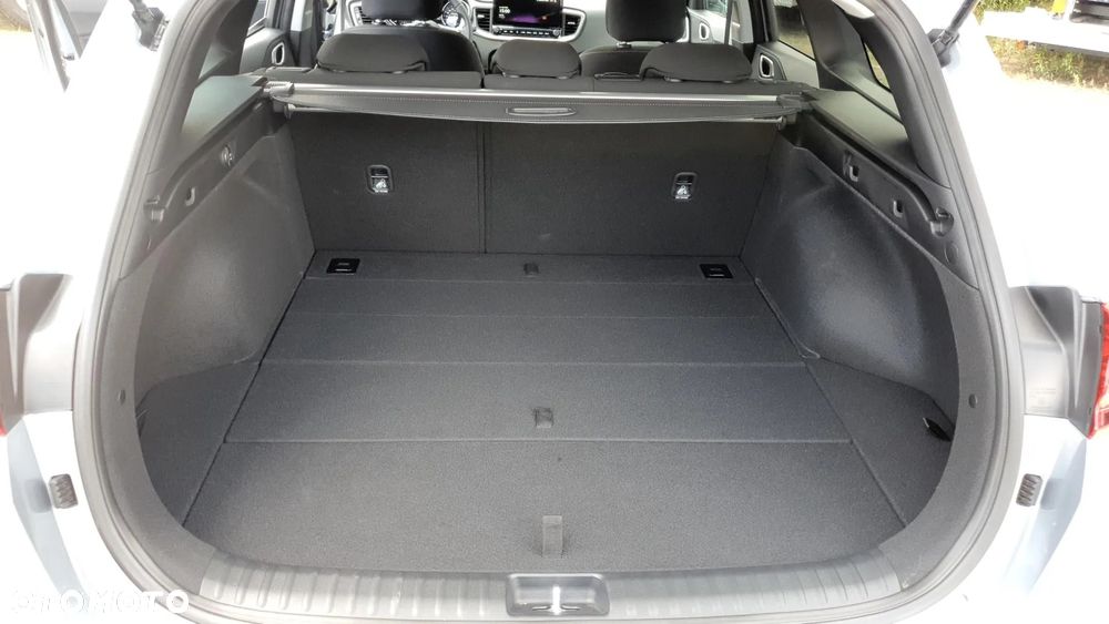 Kia Ceed 1.5 T-GDI M DCT - 17