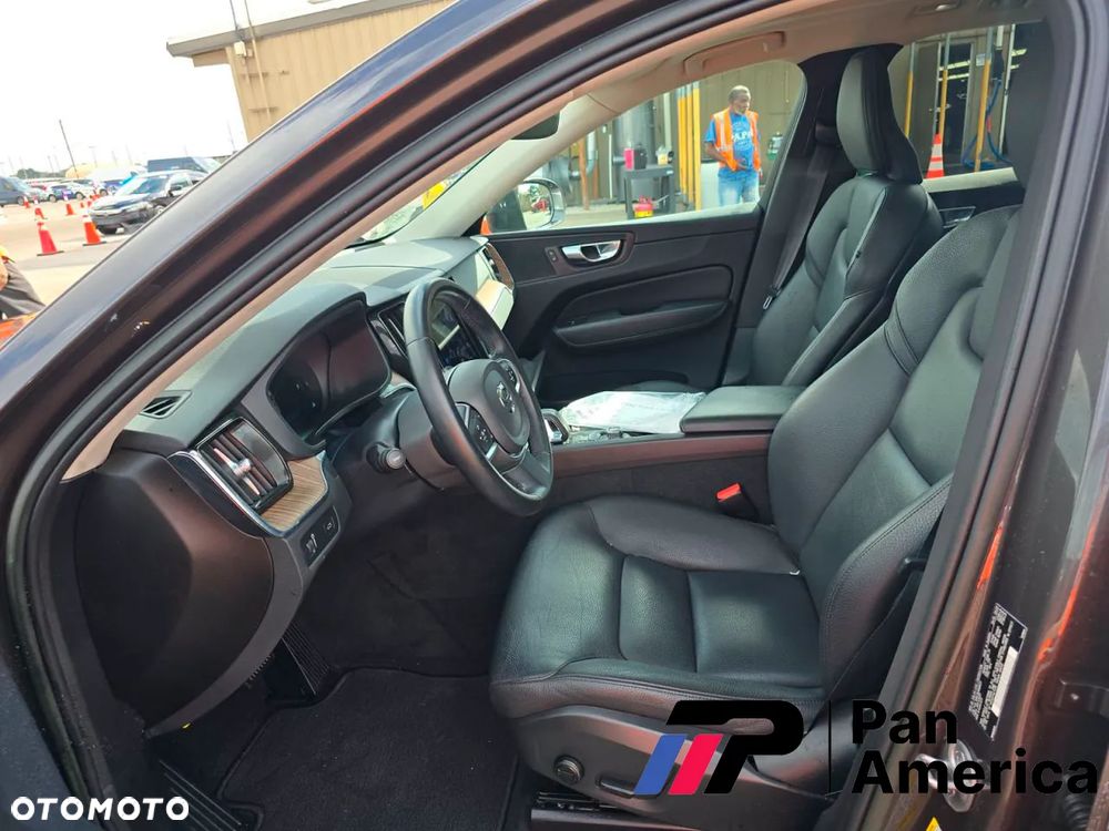 Volvo XC 60 B5 B Geartronic Momentum Pro - 10