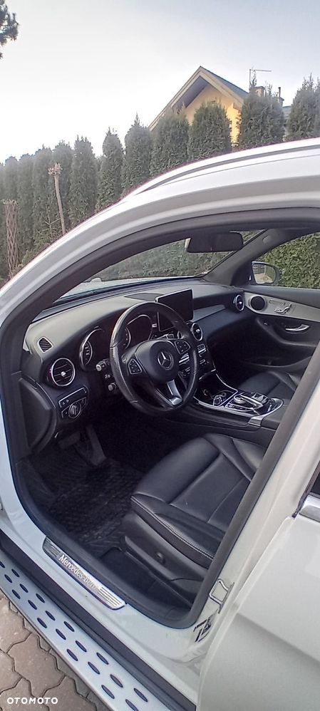 Mercedes-Benz GLC 300 4Matic 9G-TRONIC - 16
