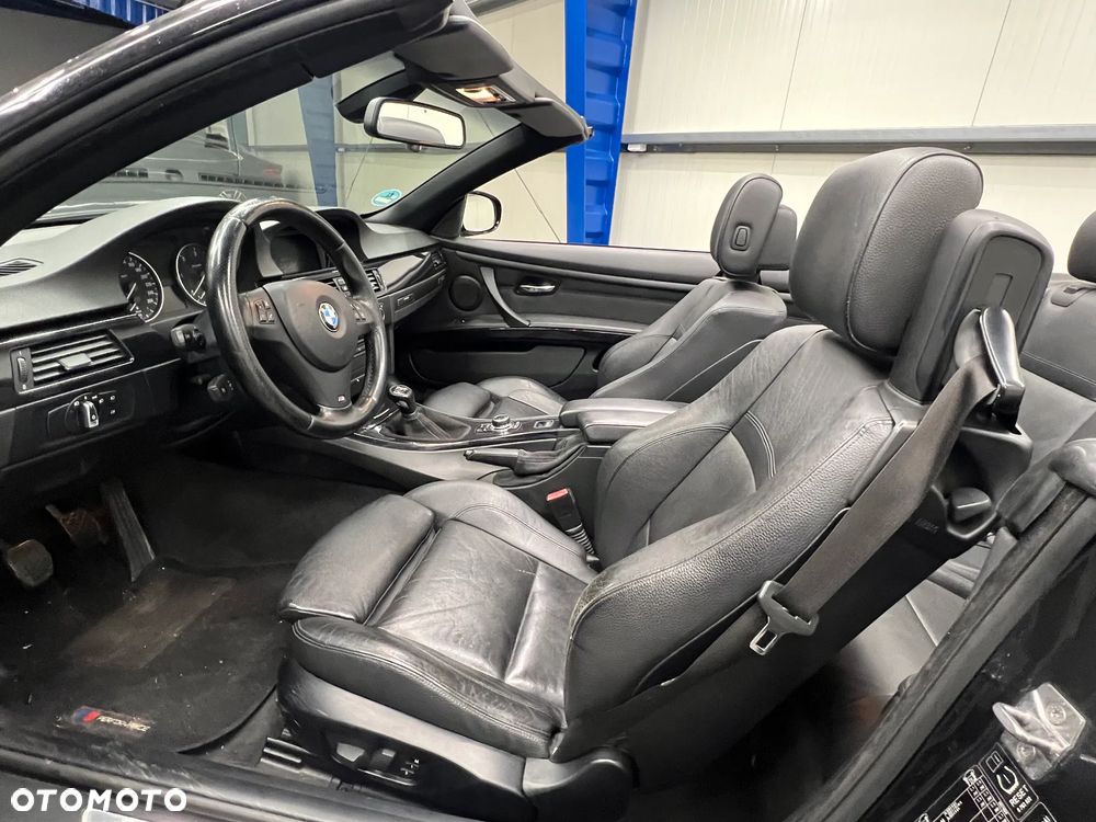 BMW Seria 3 320d DPF M Sport Edition - 14