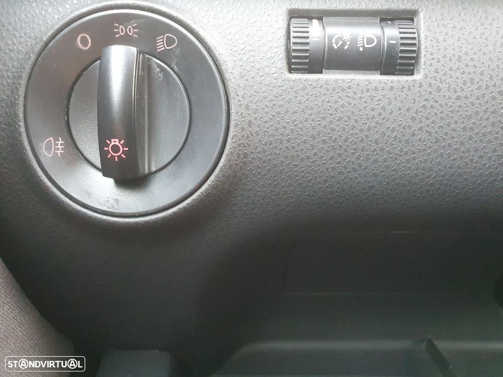 VW Polo 1.2 Live+ - 14