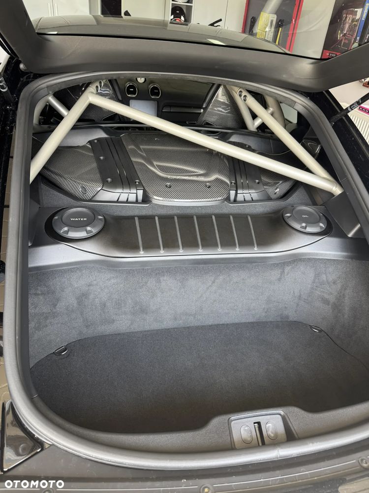 Porsche 718 Cayman - 9