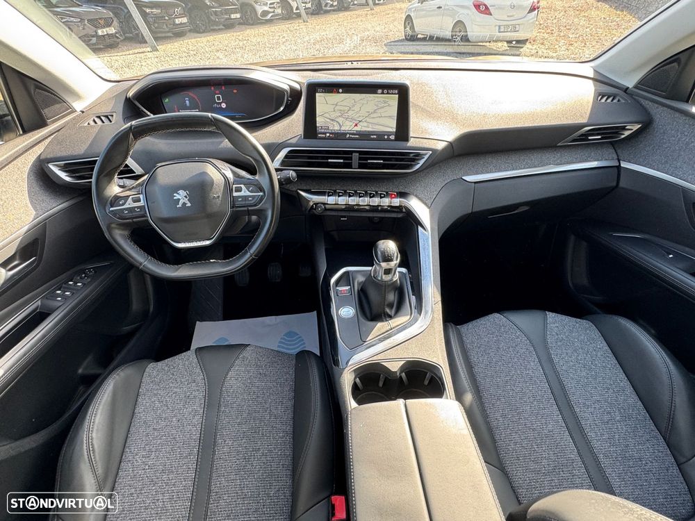 Peugeot 3008 1.2 PureTech Allure - 7
