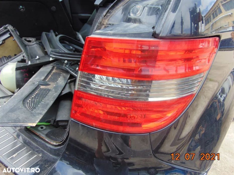 Stop Mercedes B Class w245 stopuri stanga dreapta haion aripa tripla l - 2