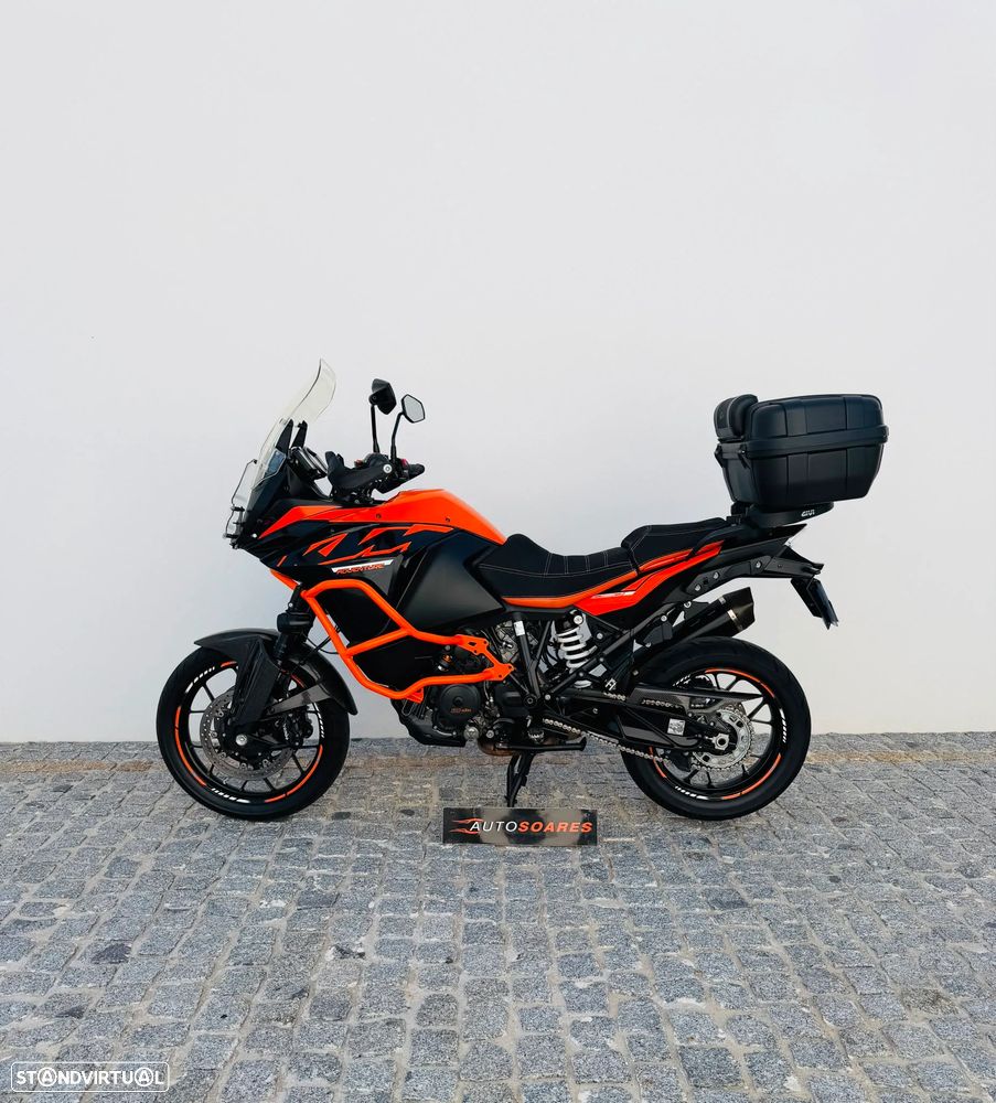 KTM 1090 Adventure - 18