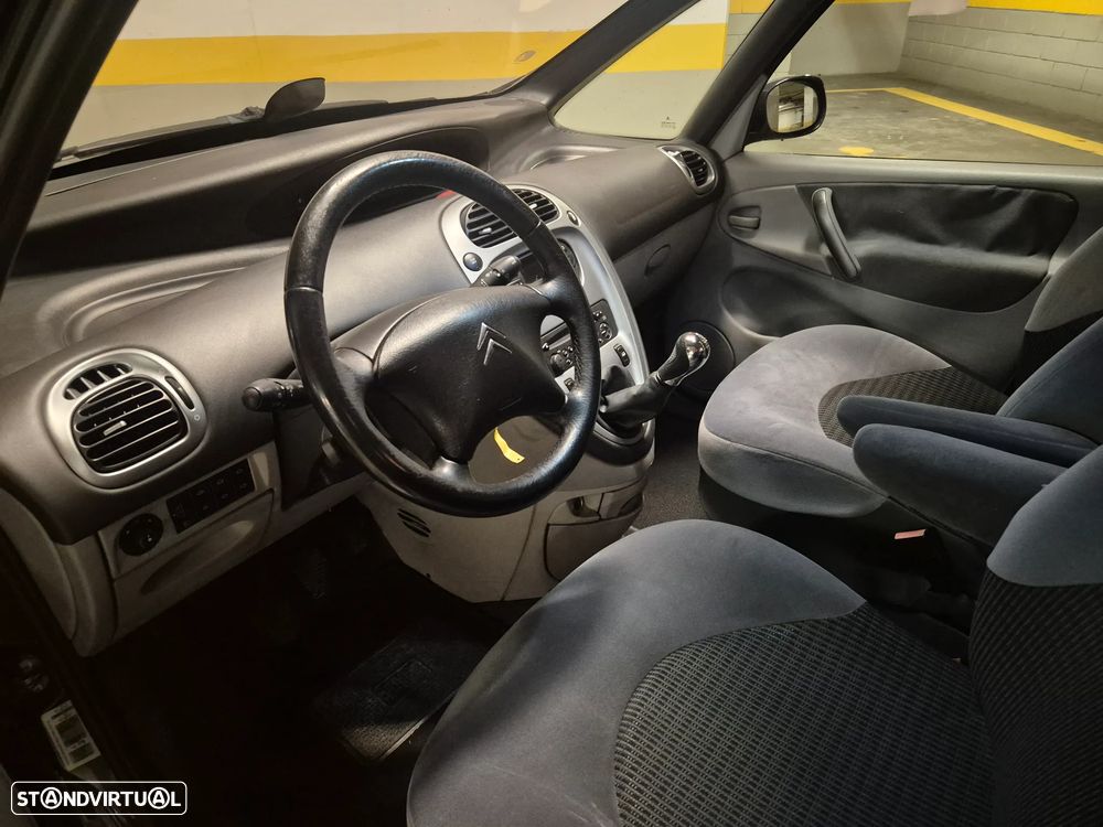 Citroën Xsara Picasso 1.6 HDi Exclusi. - 23
