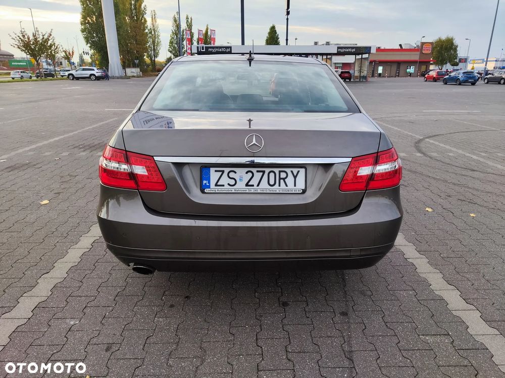 Mercedes-Benz Klasa E - 6