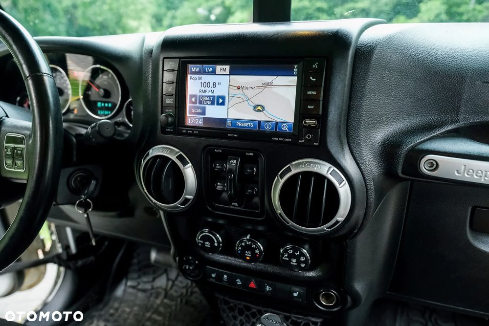 Jeep Wrangler 2.8 CRD Unlim Rubicon - 20