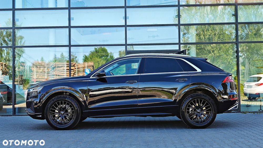 Audi Q8 - 6