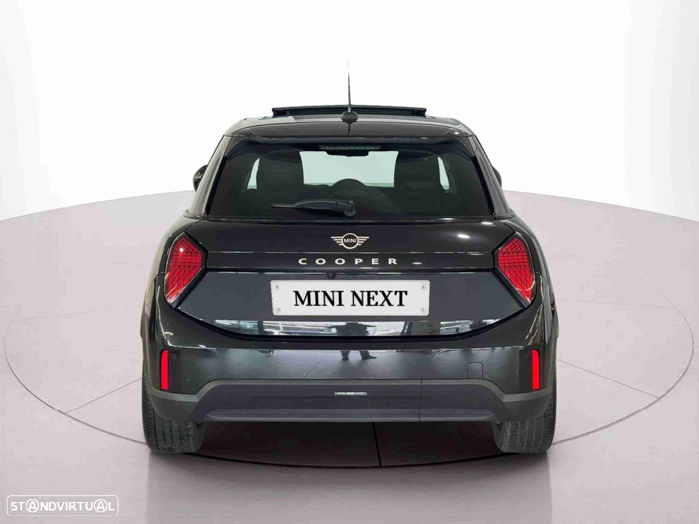 MINI 3 Portas Cooper C Classic M - 4