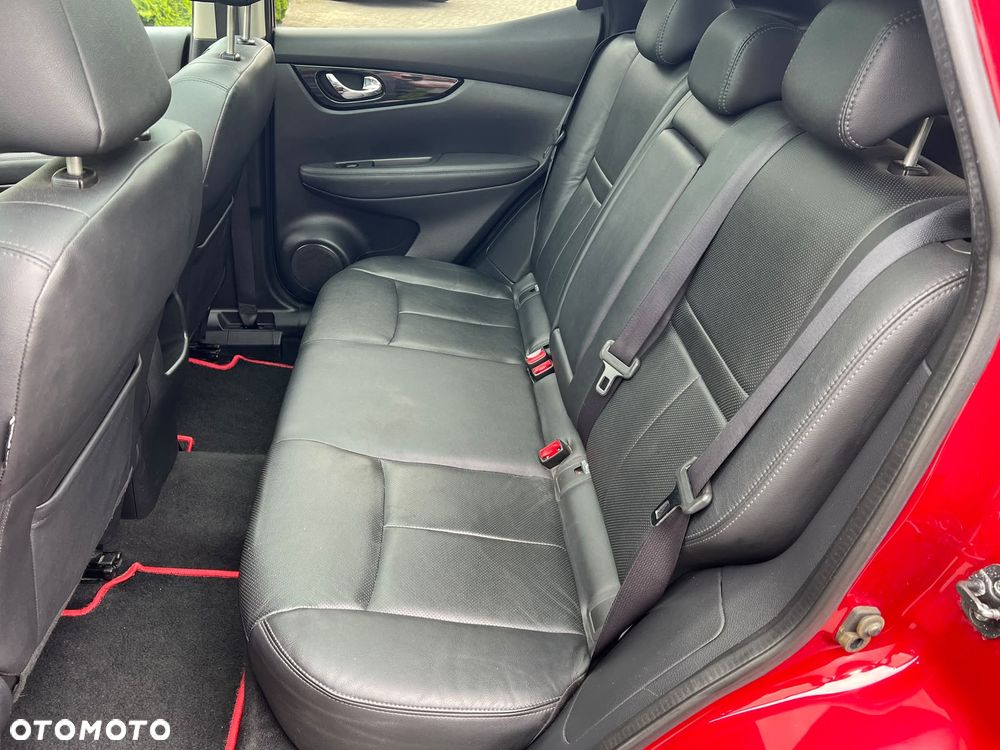 Nissan Qashqai 1.6 DCi Tekna Xtronic - 36