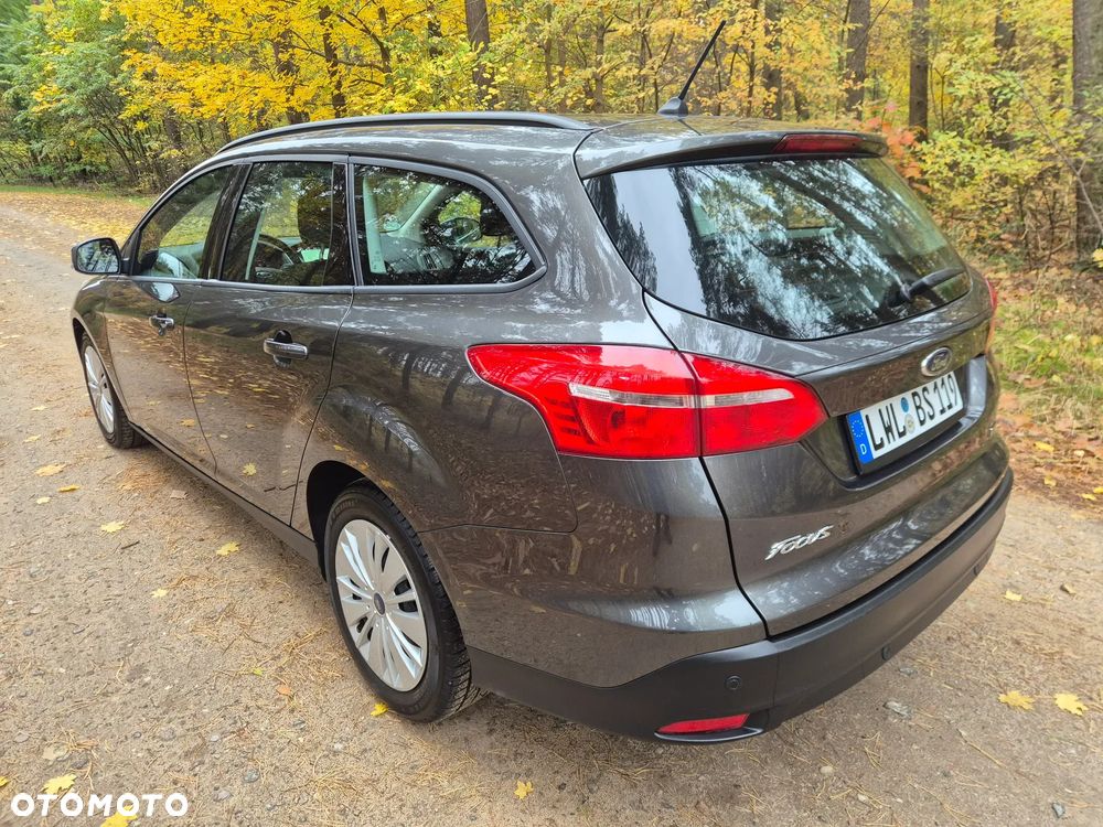 Ford Focus 1.0 EcoBoost Connected - 25