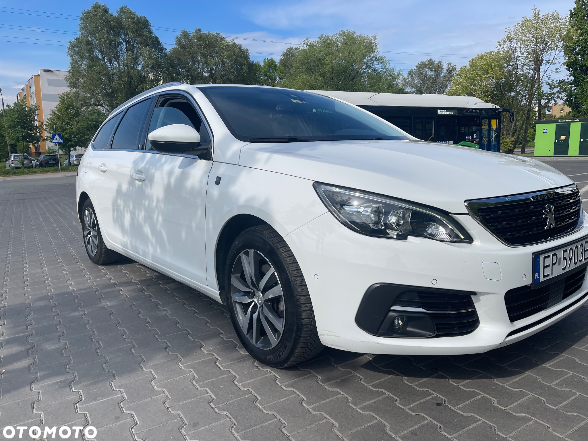 Peugeot 308 1.5 BlueHDi Active Pack S&S EAT8 - 2