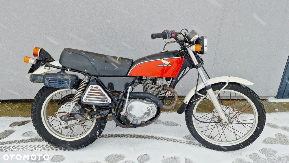 Honda XL - 1