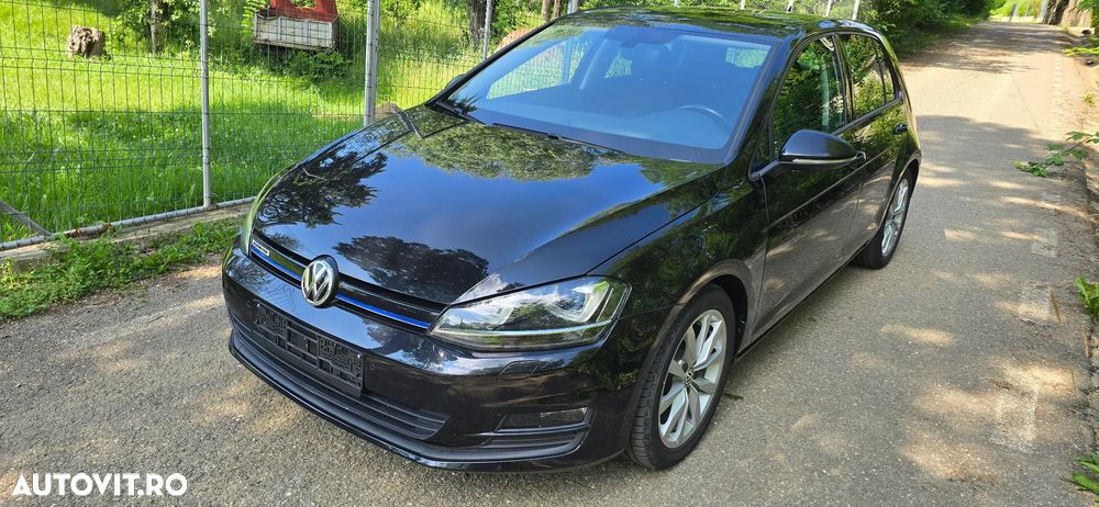 Volkswagen Golf - 12