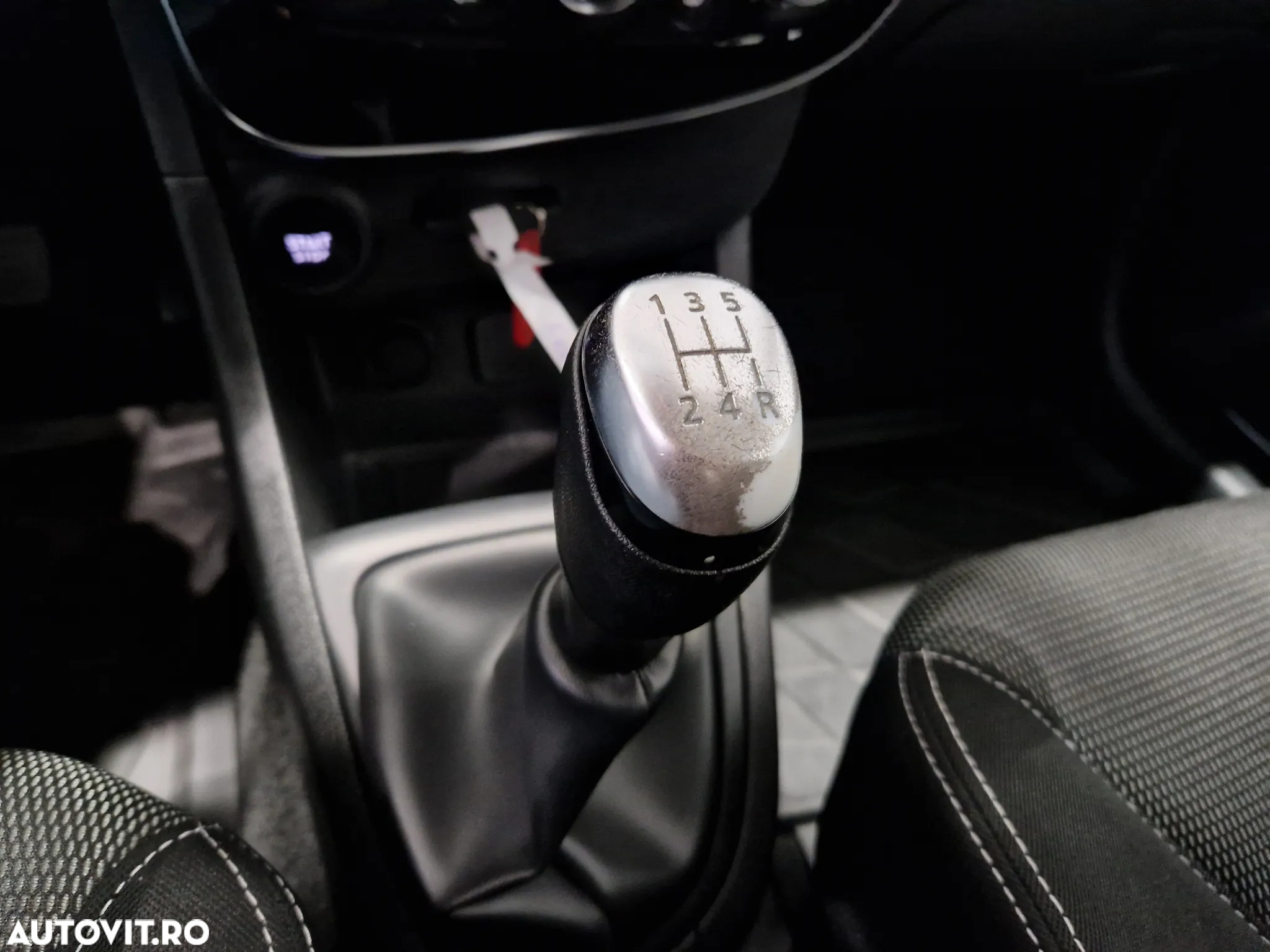 Renault Clio - 19