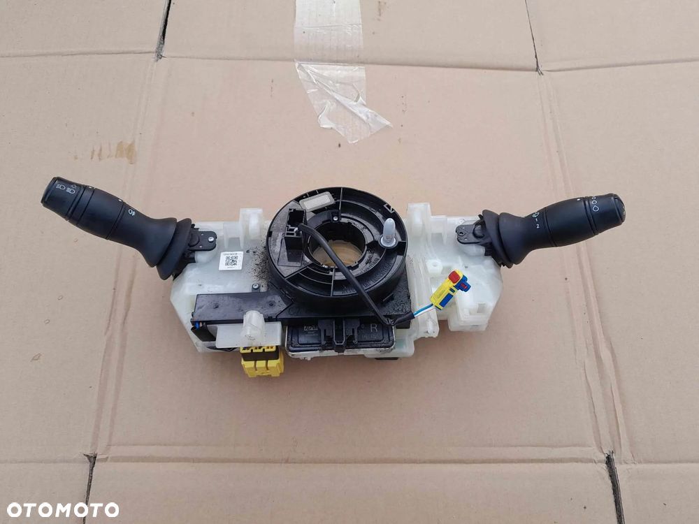 MANETKA PRZEŁĄCZNIK ŚWIATEŁ ZESPOLONY RENAULT MASTER III OPEL MOVANO B 2010-