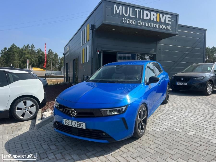 Opel Astra 1.2 T Elegance - 1