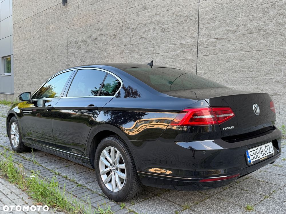 Volkswagen Passat 2.0 TDI EVO Business DSG - 4