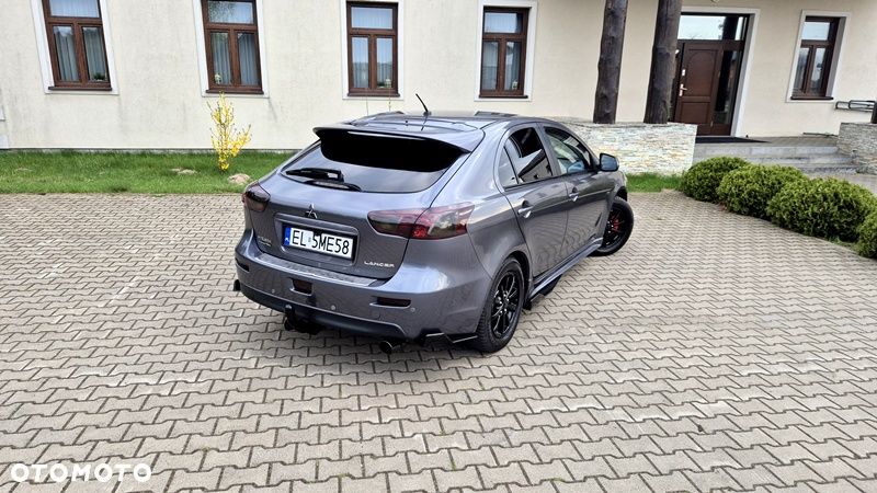 Mitsubishi Lancer 1.6 ClearTec Invite - 32