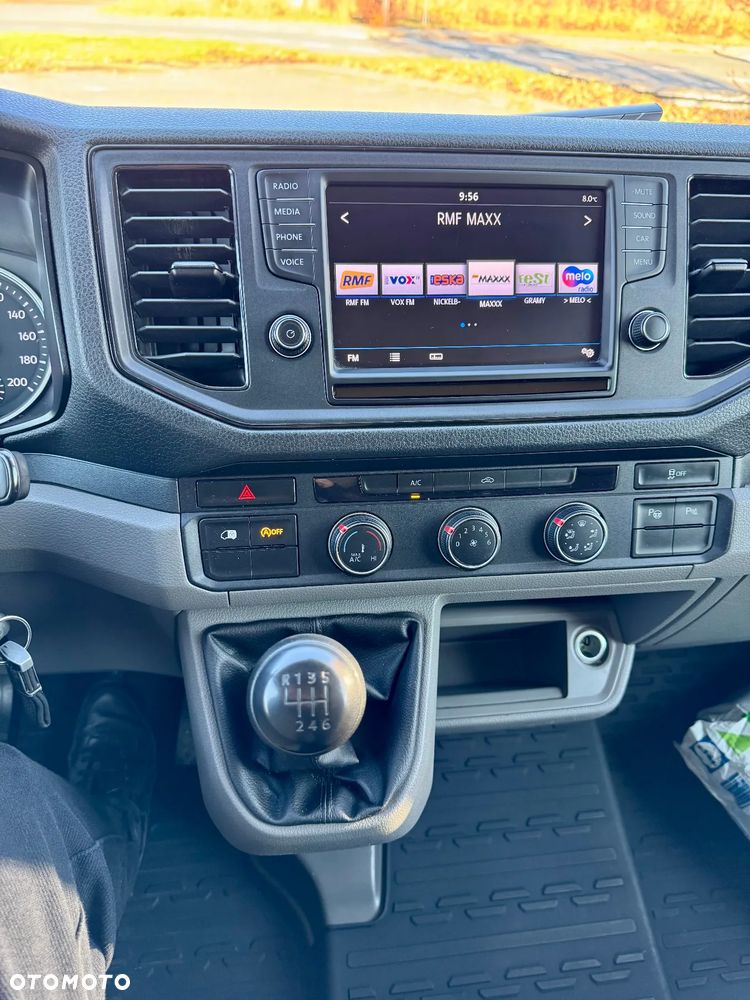 Volkswagen Crafter - 16