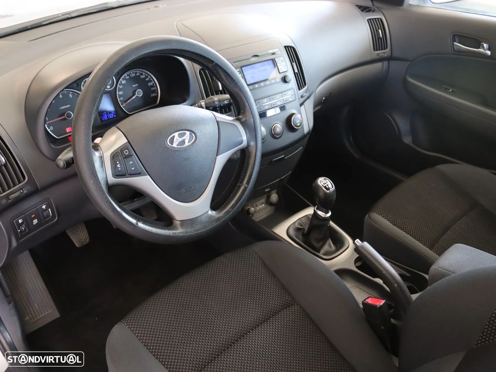 Hyundai i30 CW 1.4 CVVT Blue Comfort - 5