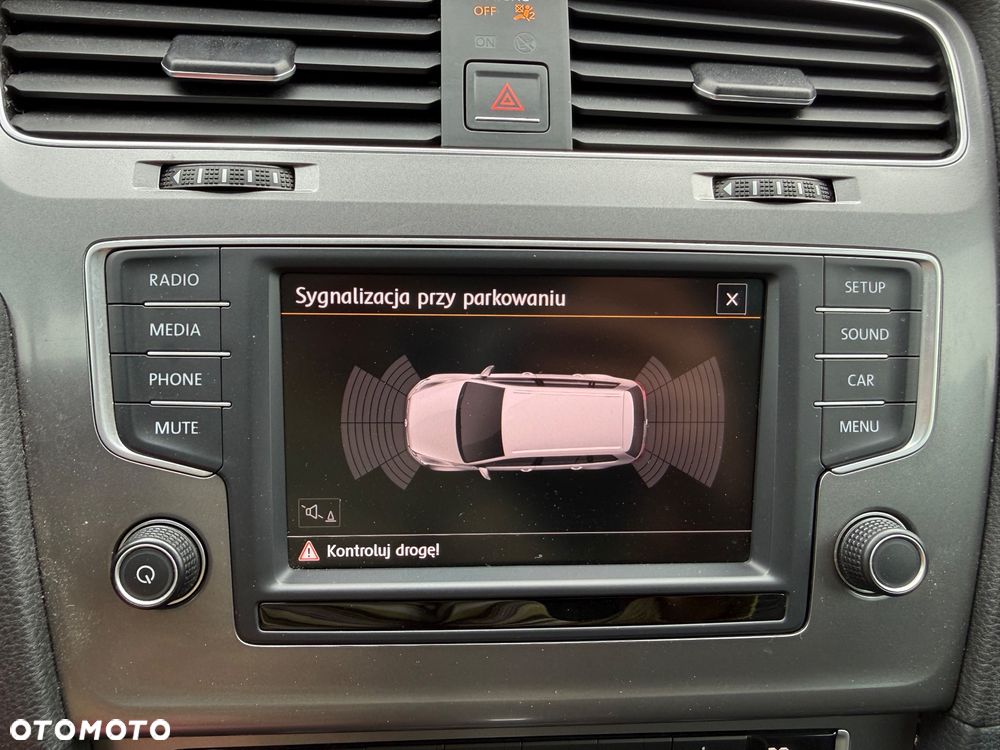 Volkswagen Golf 1.4 TSI ACT BlueMotion Technology DSG Lounge - 26