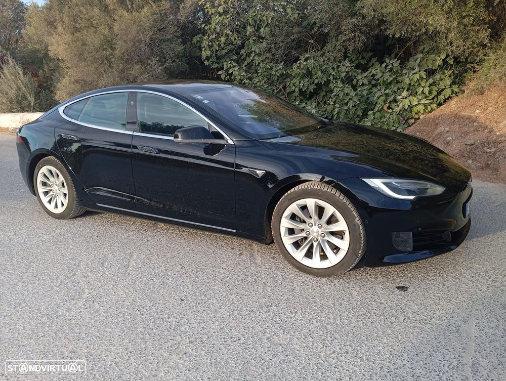 Tesla Model S 75 - 12