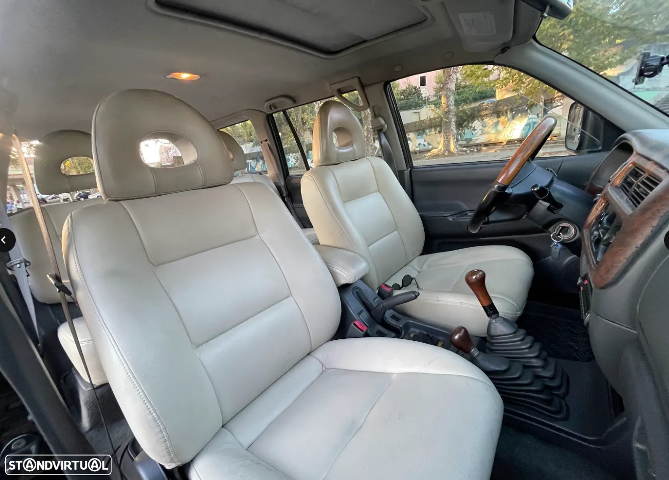 Mitsubishi Pajero Sport 2.5 TD GLS - 8