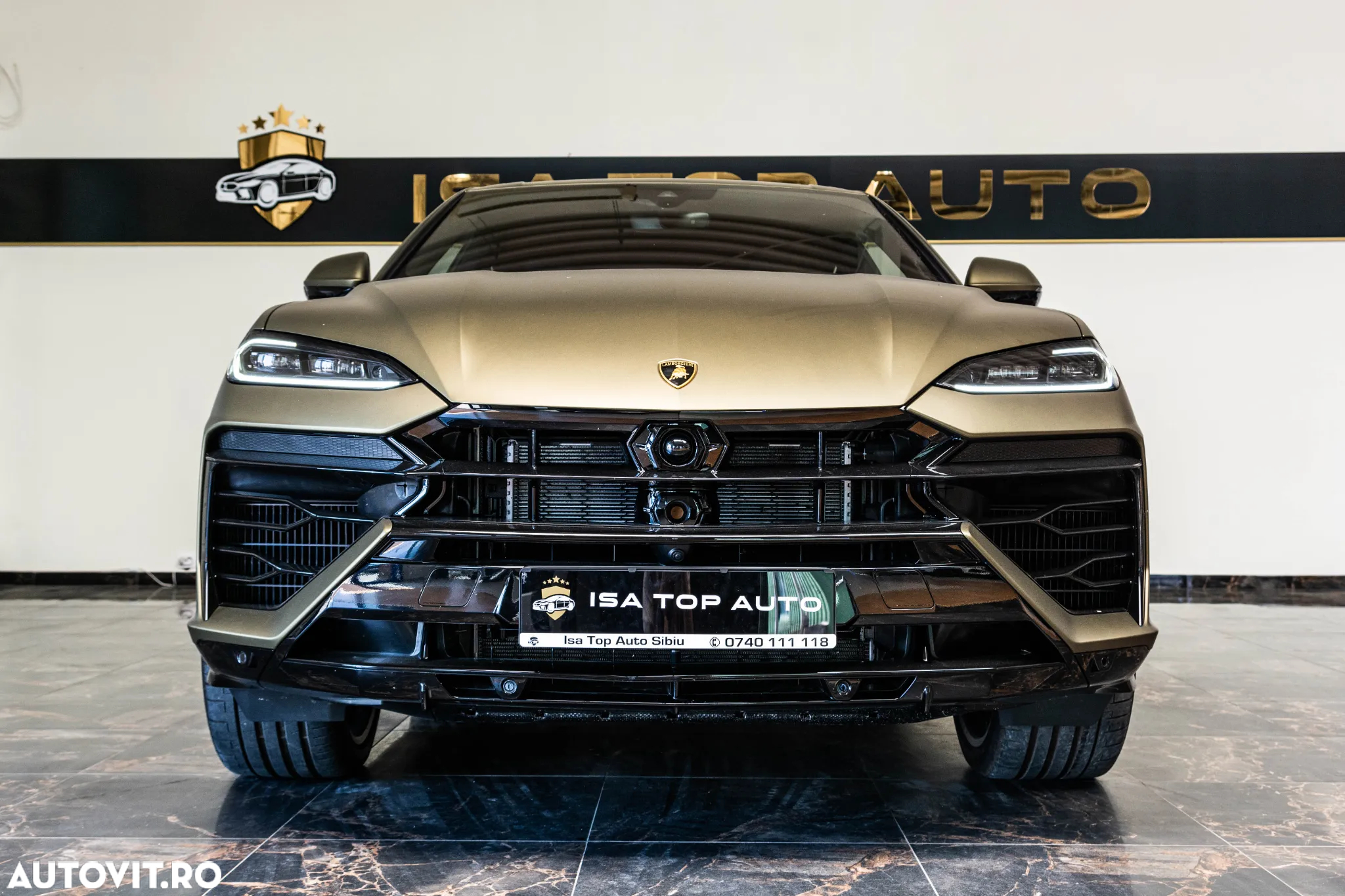 Lamborghini URUS - 14