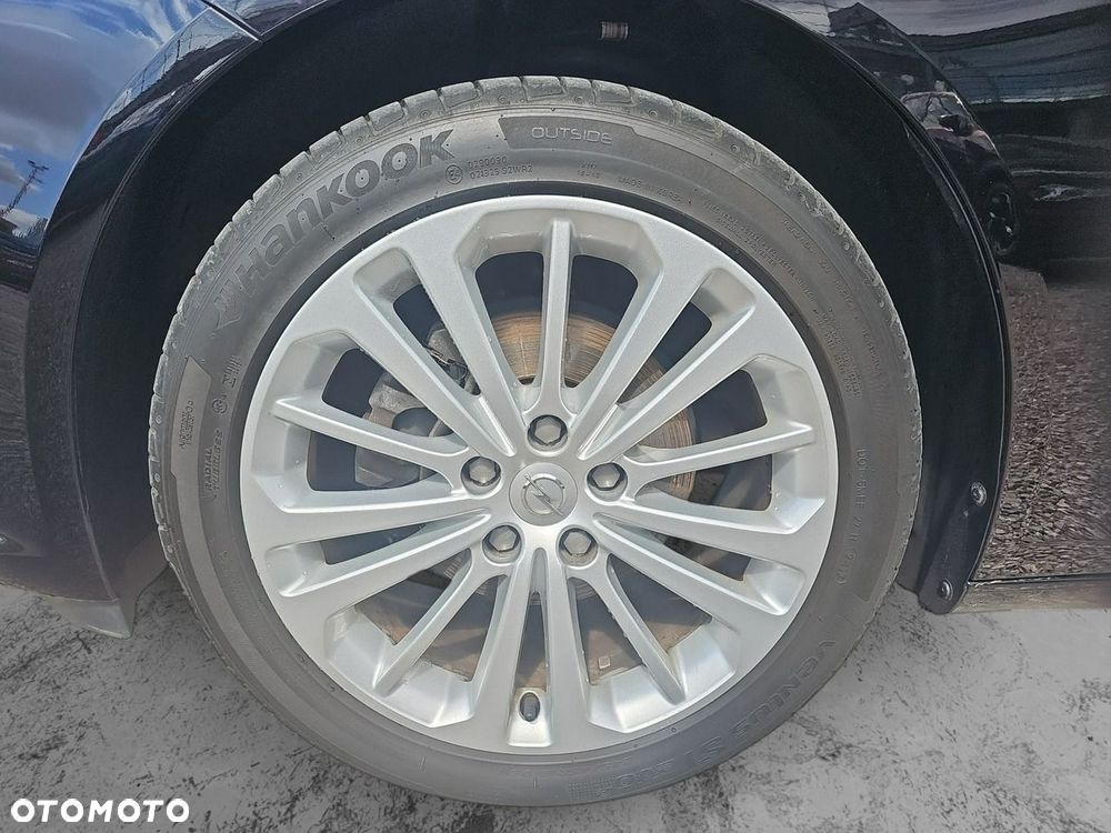 Opel Insignia - 23