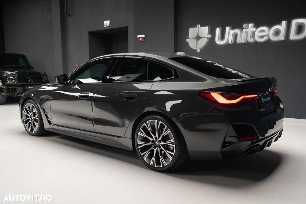 BMW M4 M440i xDrive Gran Coupe - 9