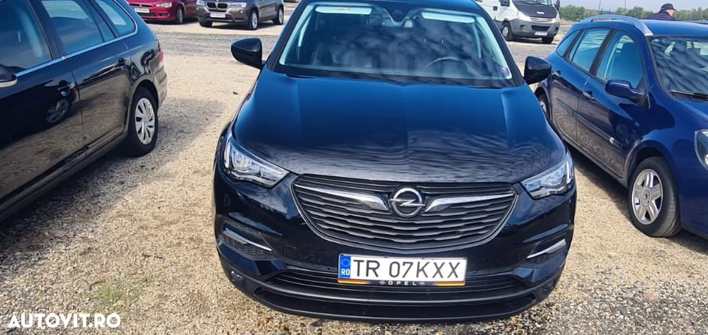 Opel Grandland X 1.2 Start/Stop Business Edition - 9