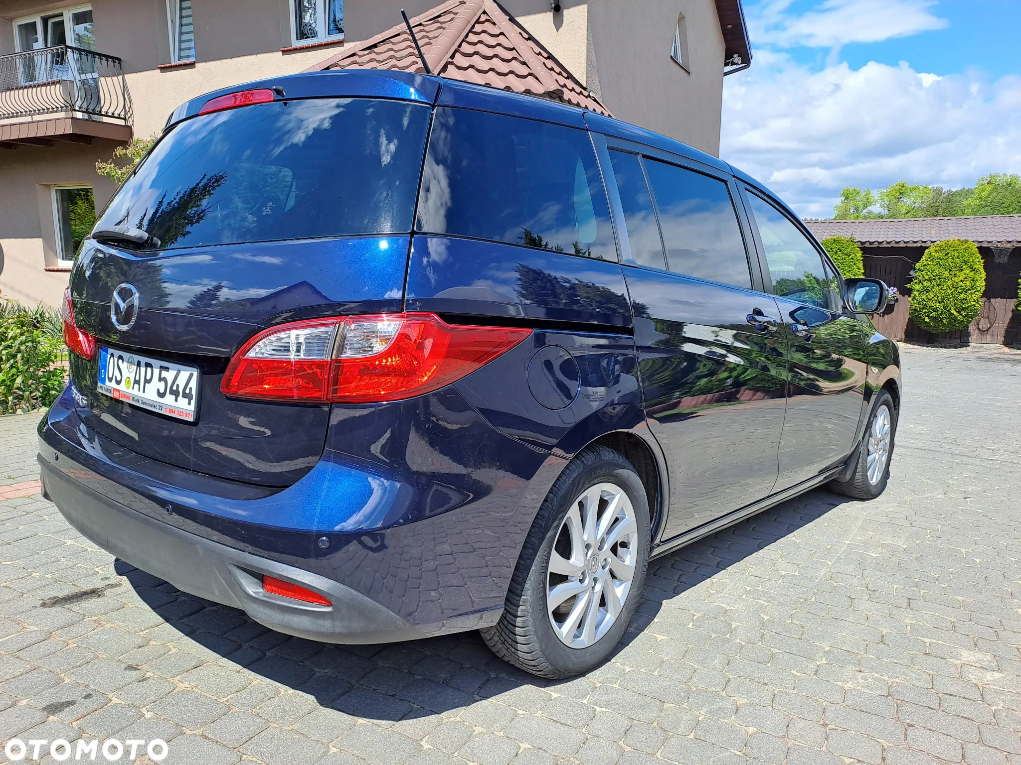 Mazda 5 - 7