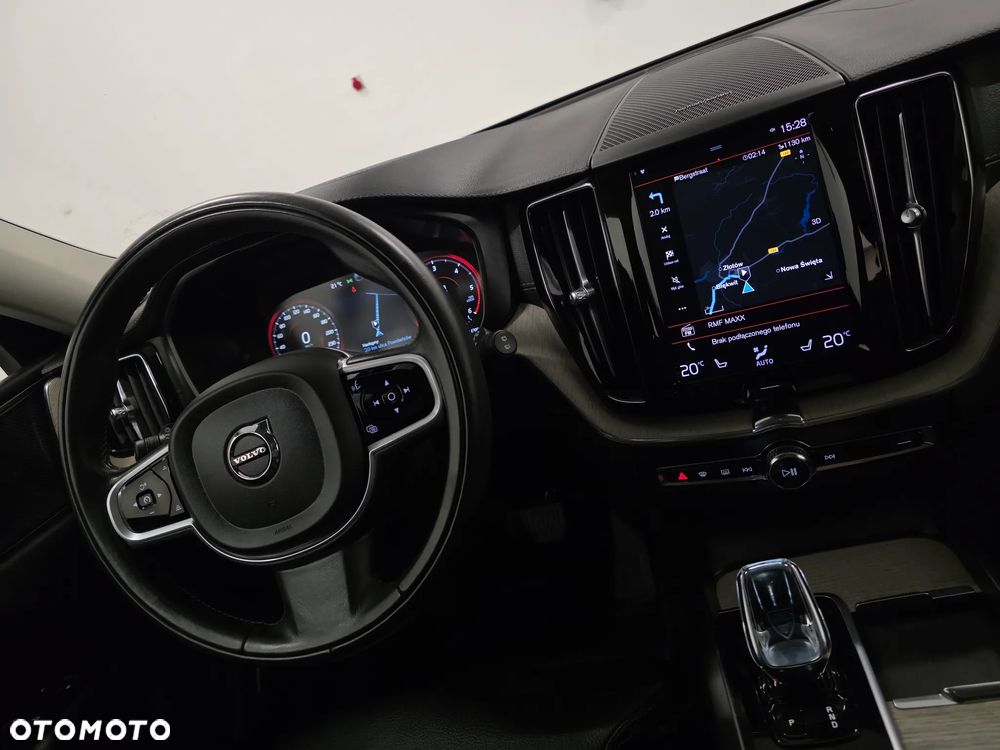 Volvo XC 60 B4 D Inscription - 8