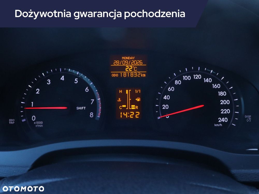Toyota Avensis - 13