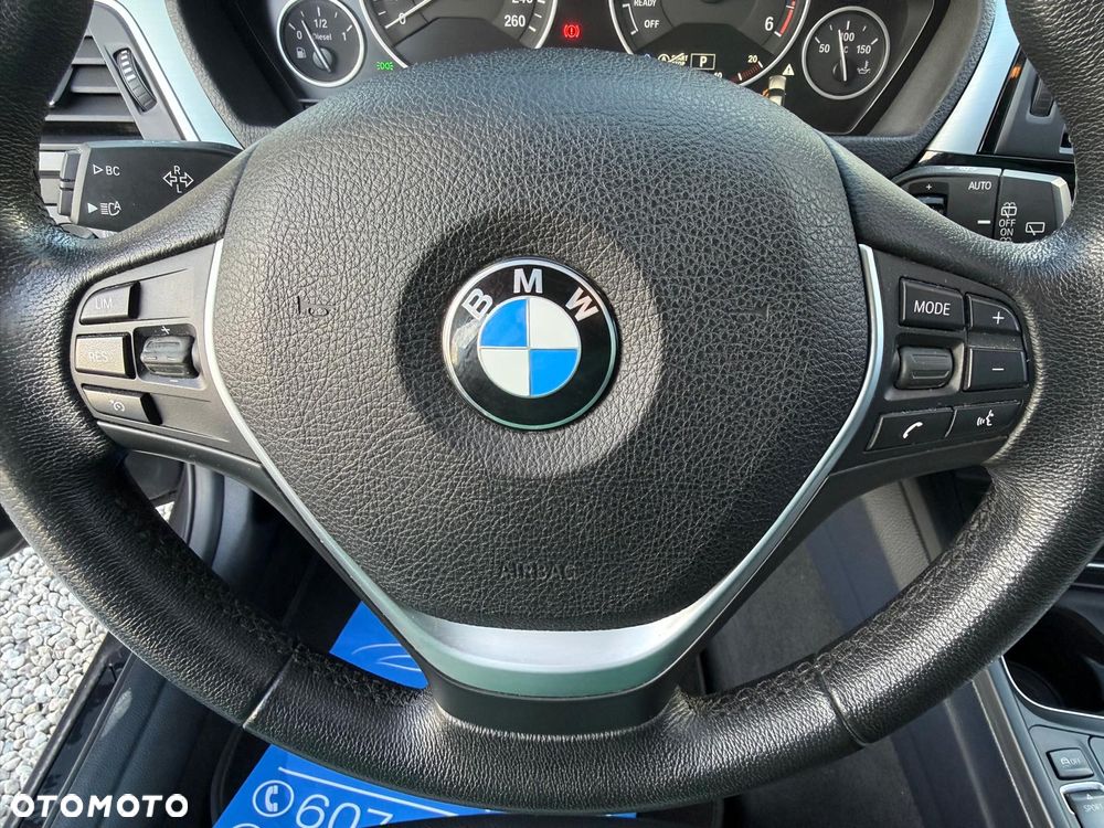 BMW Seria 3 320d - 23