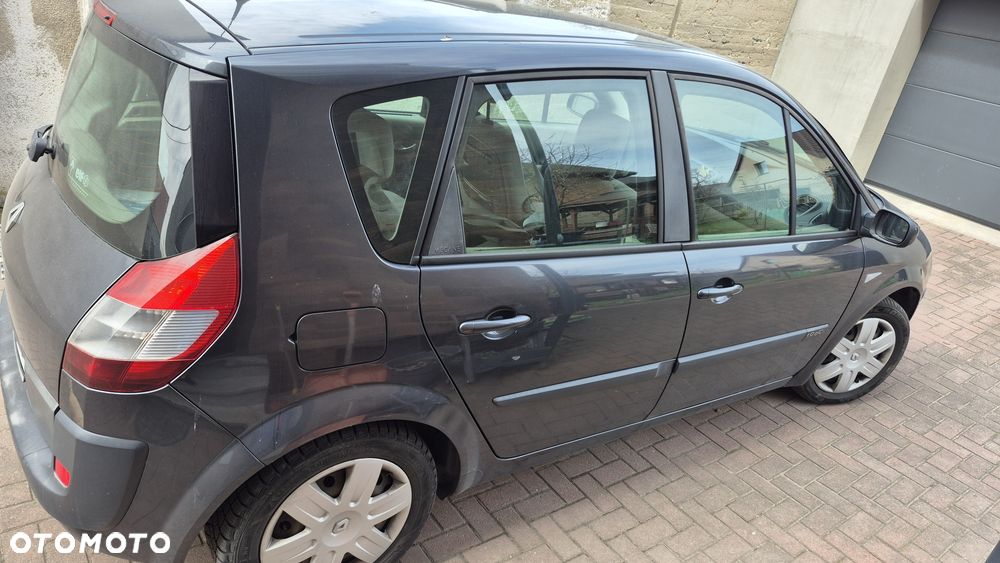 Renault Scenic - 2