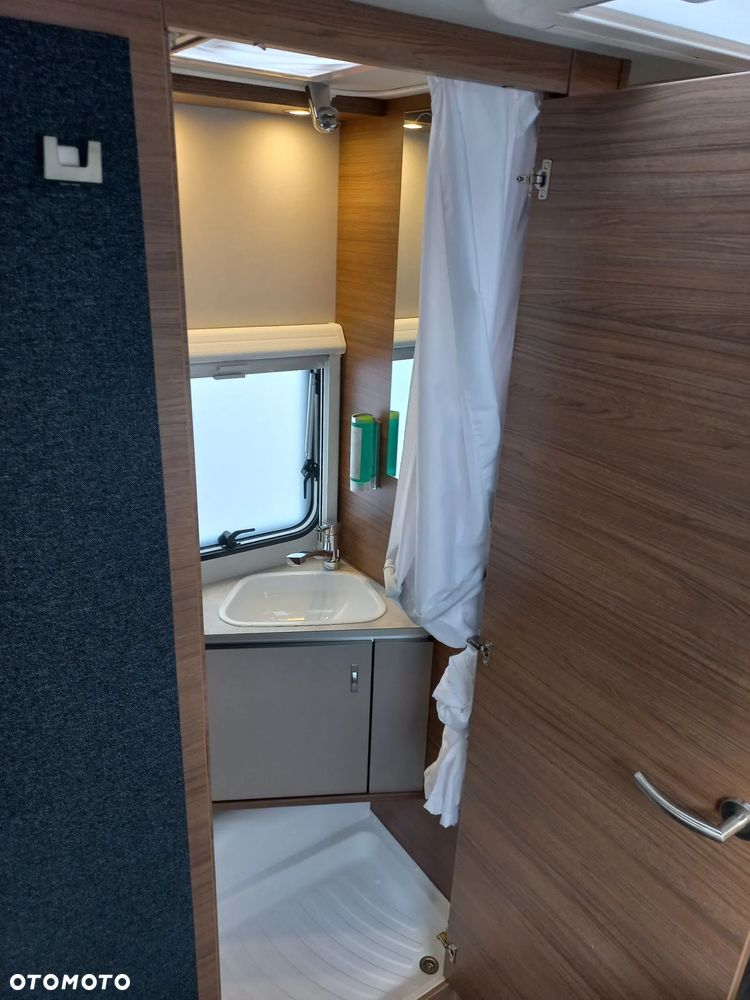 KNAUS Sport 400 LK, Piętrowe łóżko - 27