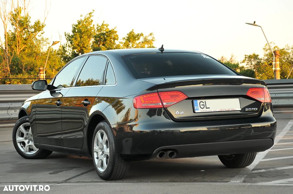 Audi A4 Limuzina - 9