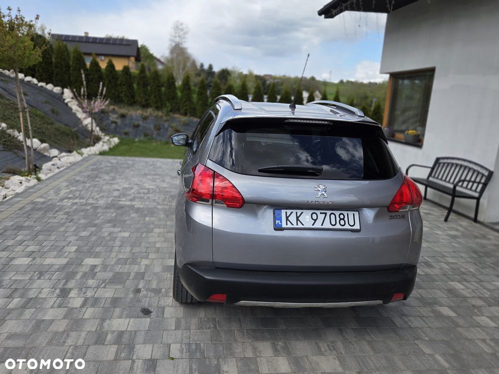 Peugeot 2008 - 32