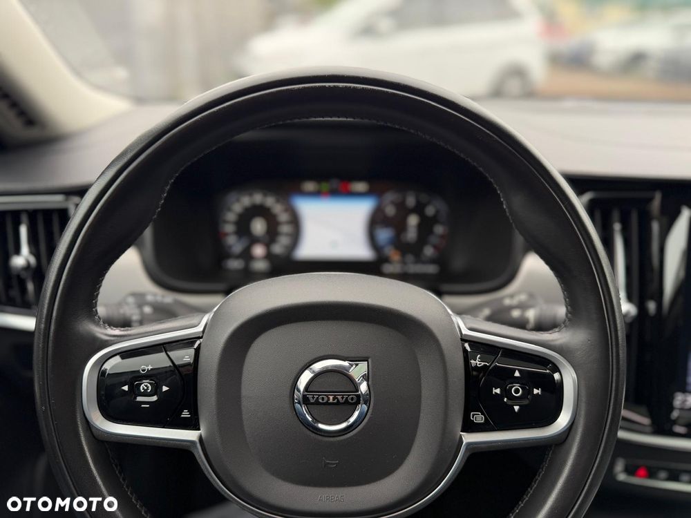 Volvo V90 D4 AWD Geartronic Inscription - 22