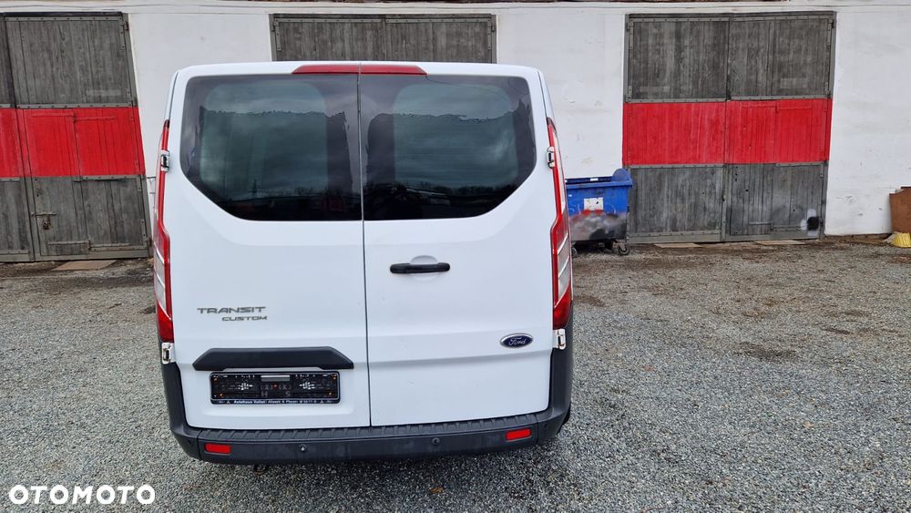 Ford Transit doka 6 osobowy - 16